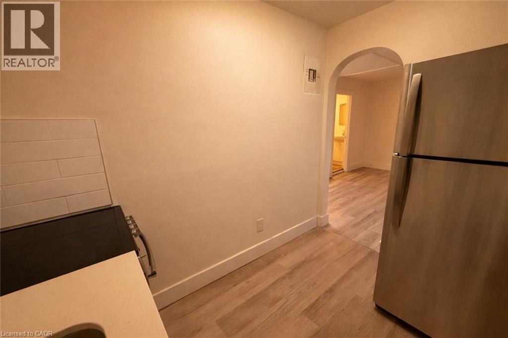 44 WEBER Street W thumbnail 13