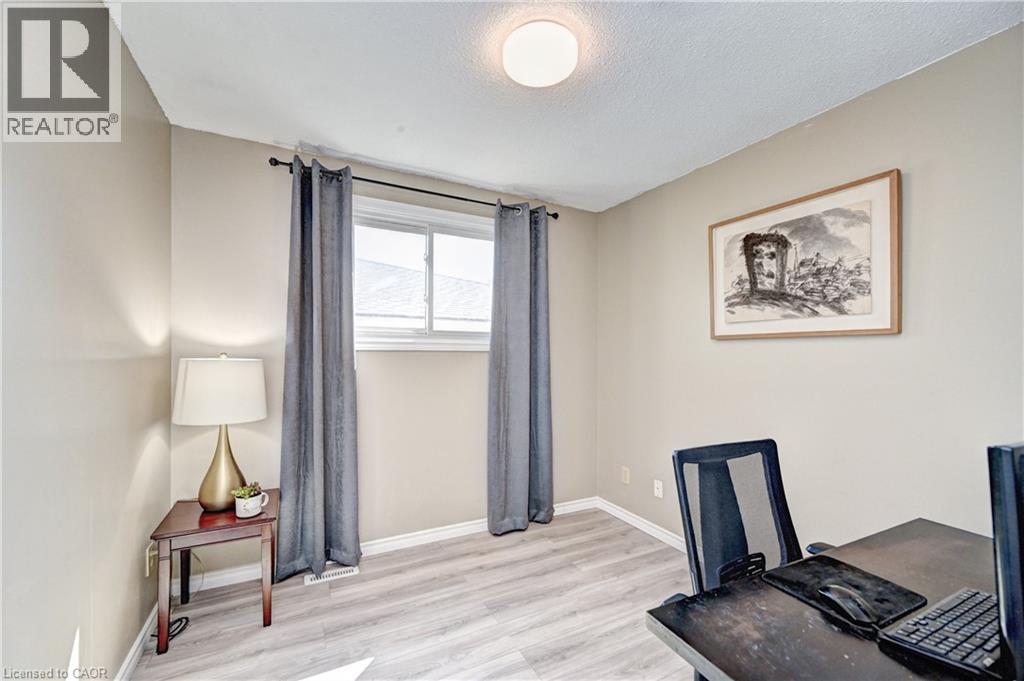 92 PINEMEADOW Crescent thumbnail 31