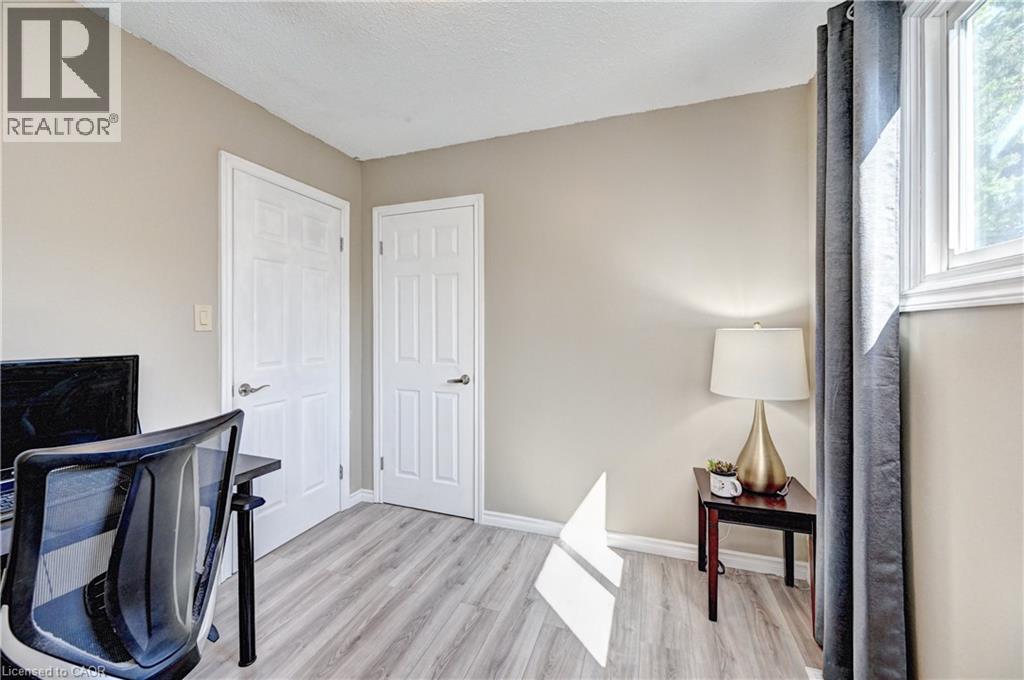 92 PINEMEADOW Crescent thumbnail 33