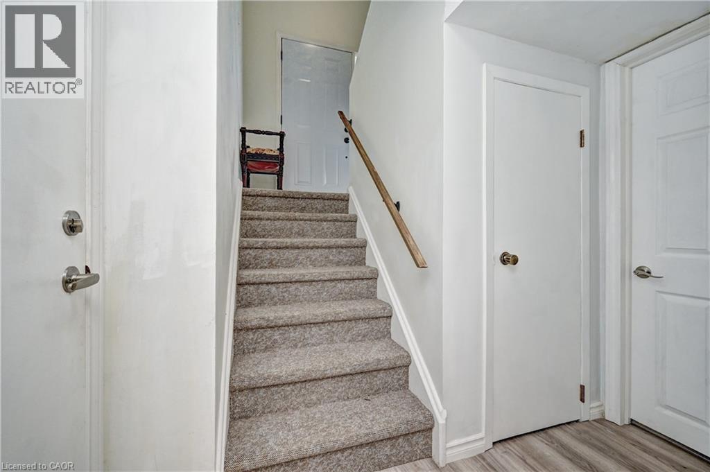 92 PINEMEADOW Crescent thumbnail 36