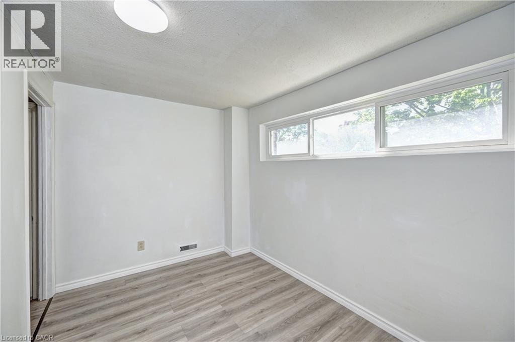 92 PINEMEADOW Crescent thumbnail 39
