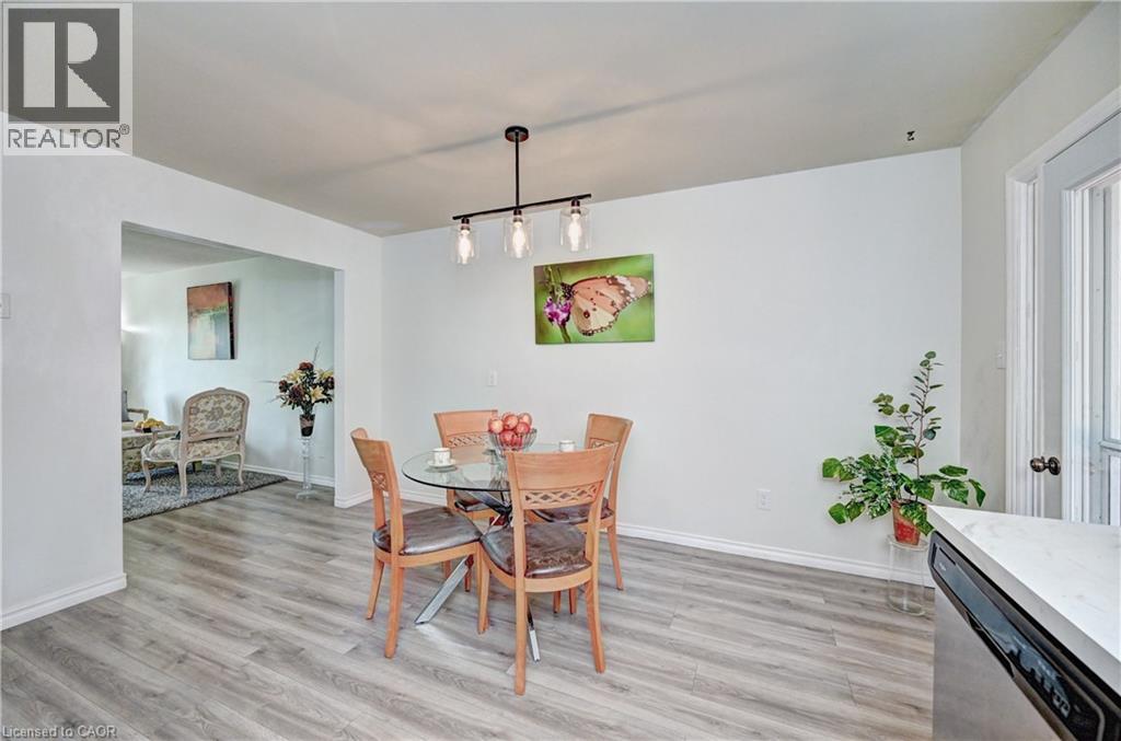 92 PINEMEADOW Crescent thumbnail 8