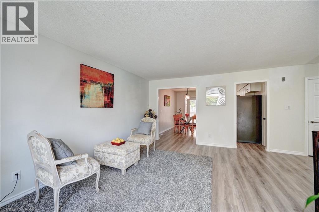92 PINEMEADOW Crescent thumbnail 9