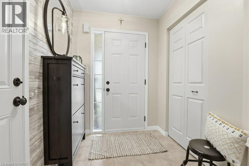 42 FALLOWFIELD Drive Unit# 15 thumbnail 3
