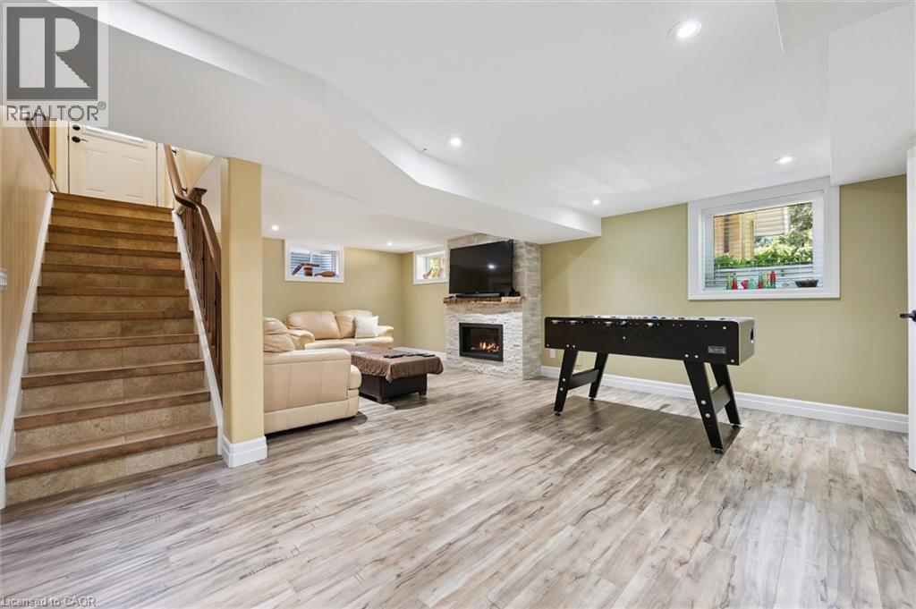57 MARGARET Avenue S thumbnail 23