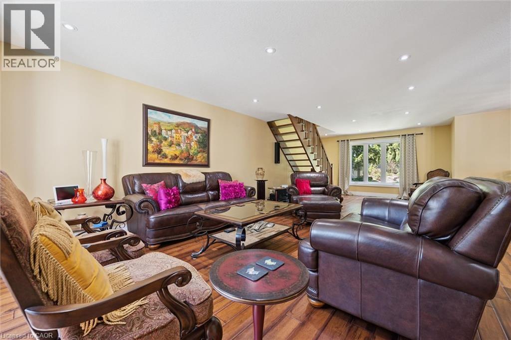 57 MARGARET Avenue S thumbnail 9