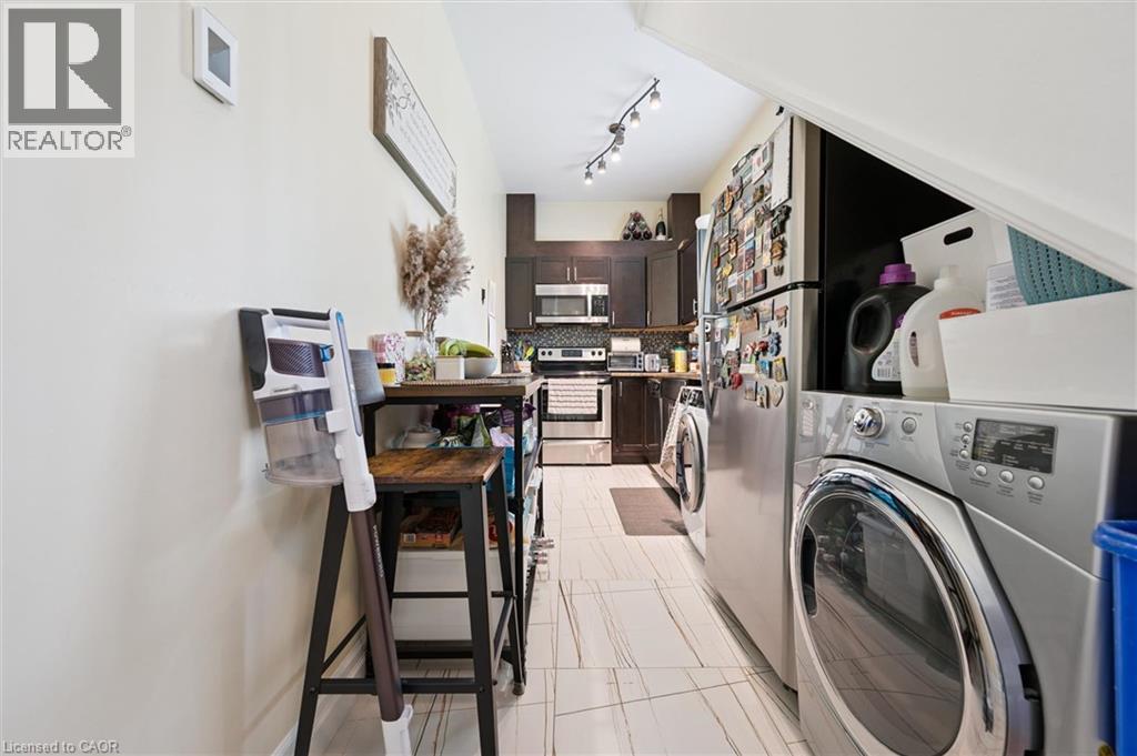 57 MARGARET Avenue S thumbnail 28