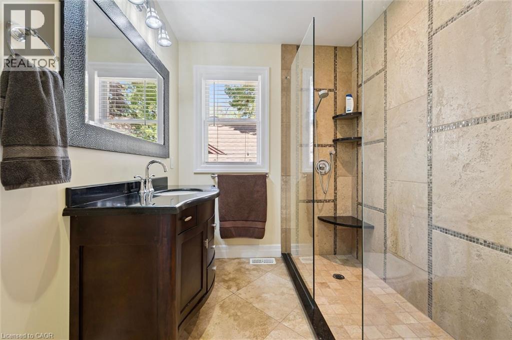 57 MARGARET Avenue S thumbnail 19