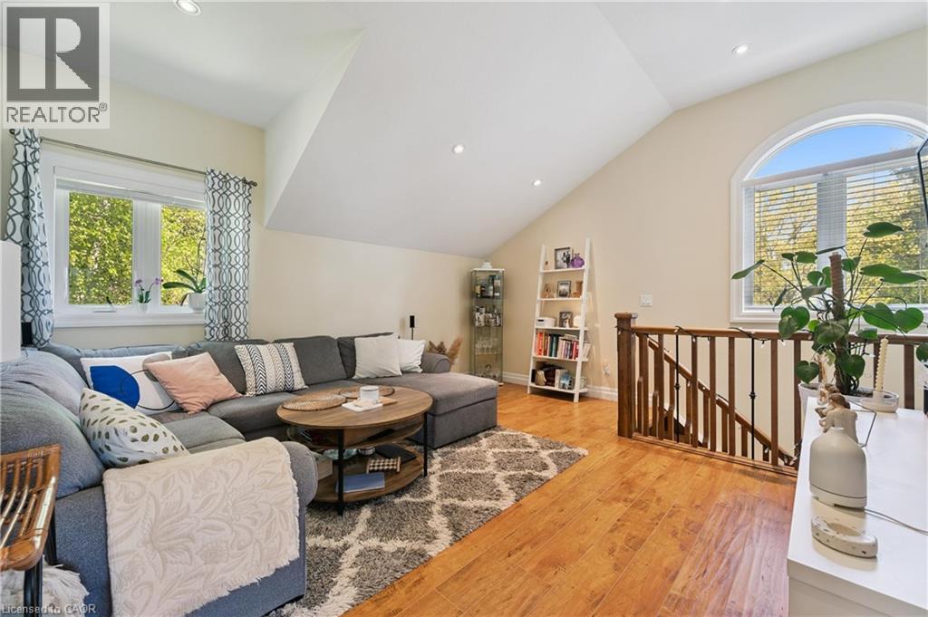57 MARGARET Avenue S thumbnail 29