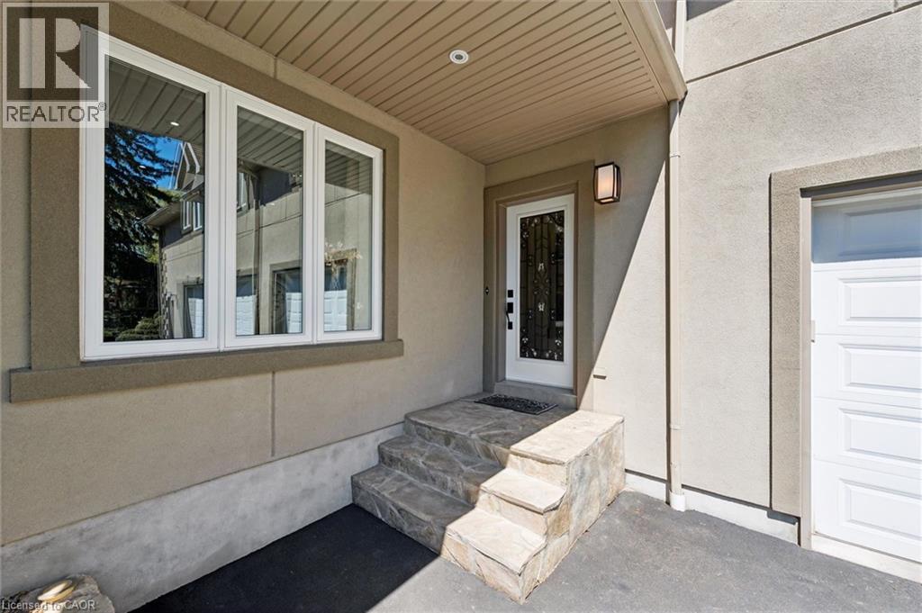 57 MARGARET Avenue S thumbnail 4