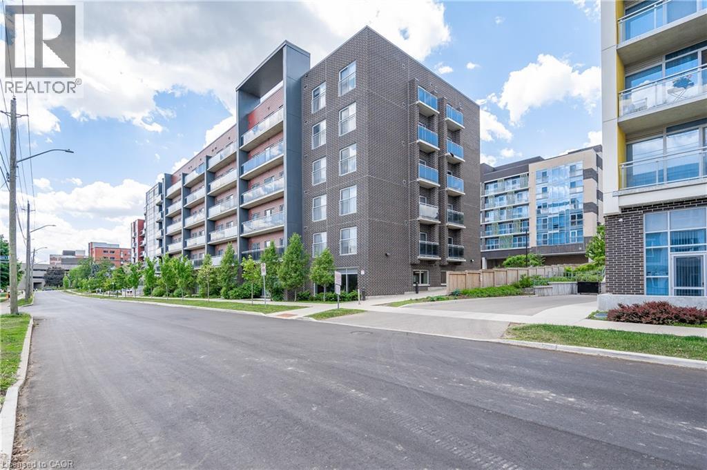 251 HEMLOCK Street Unit# 201 thumbnail 4
