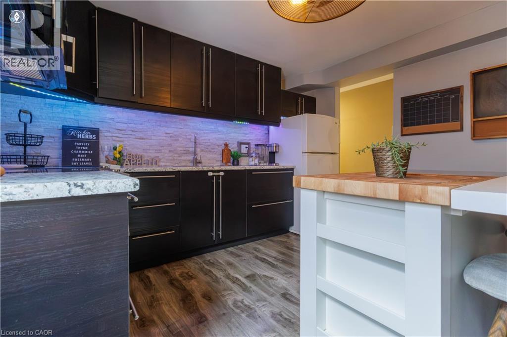 175 ELM RIDGE Drive Unit# 48 thumbnail 8