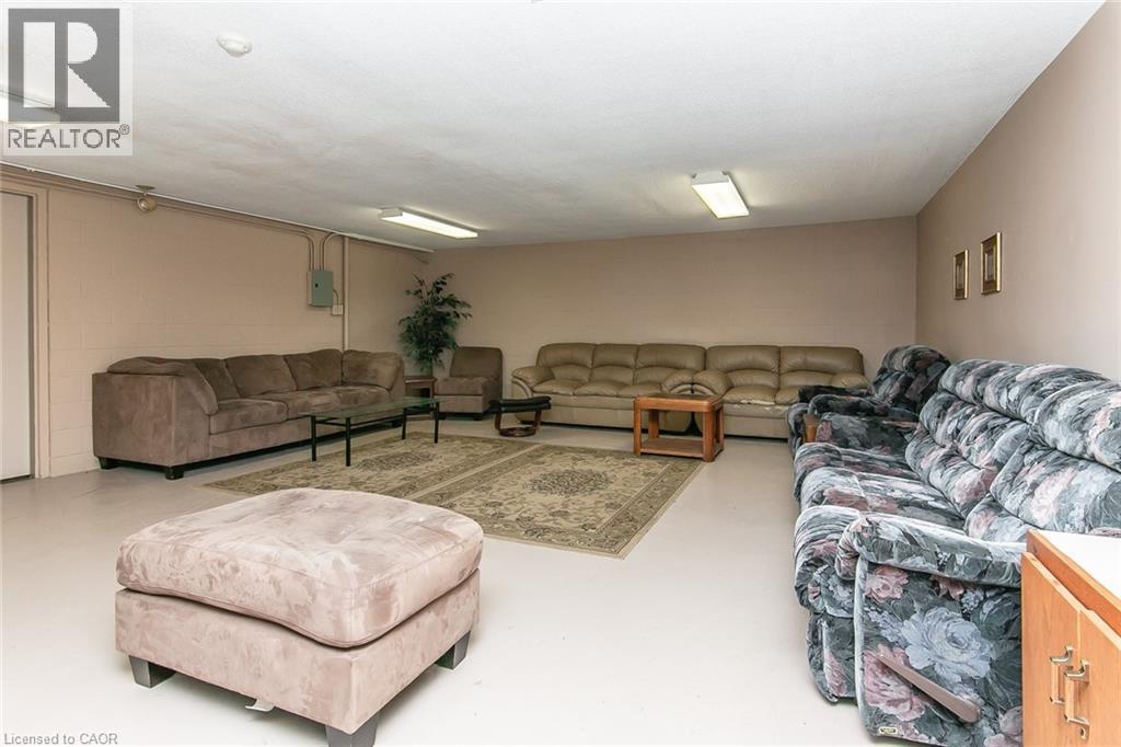 30 AVALON Place Unit# 203 thumbnail 41