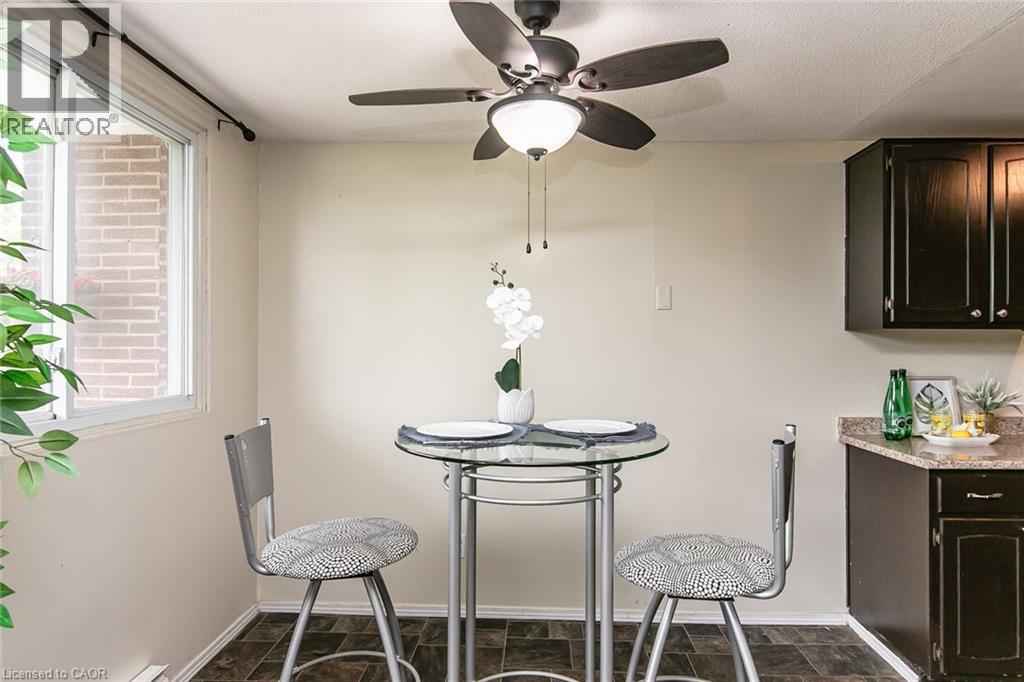 30 AVALON Place Unit# 203 thumbnail 14