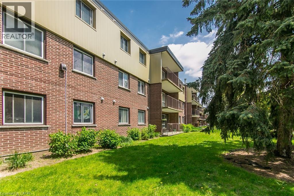 30 AVALON Place Unit# 203 thumbnail 50