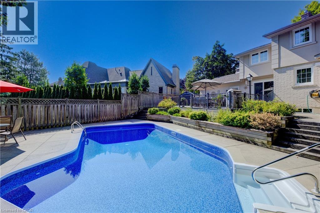 60 HUNTLEY Crescent thumbnail 42