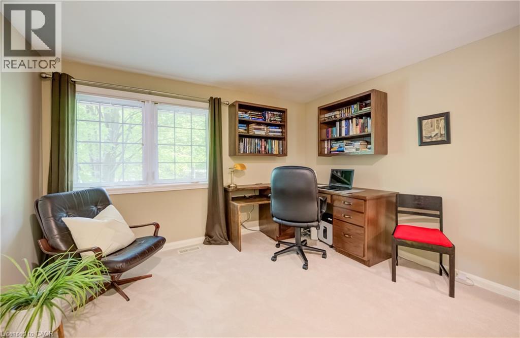 60 HUNTLEY Crescent thumbnail 31