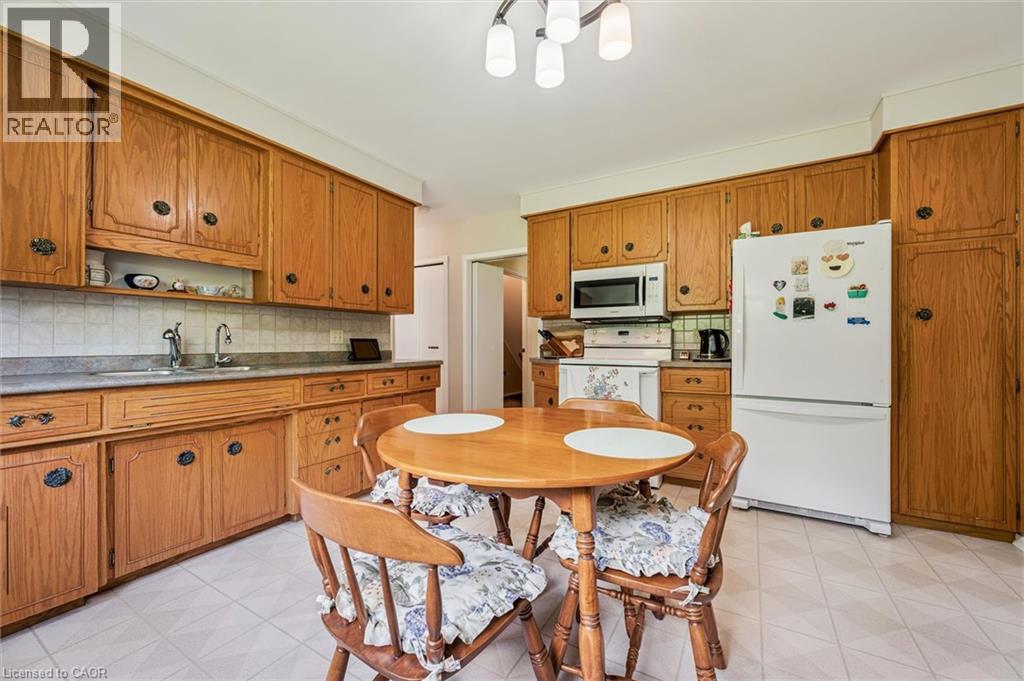 15 CLOVERDALE Crescent thumbnail 12