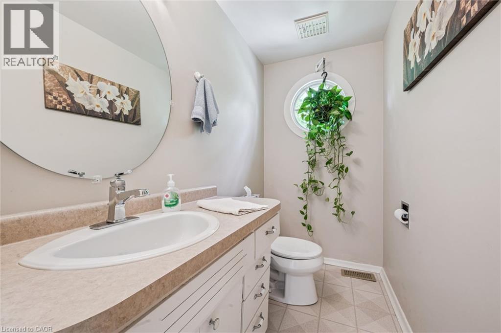 15 CLOVERDALE Crescent thumbnail 16