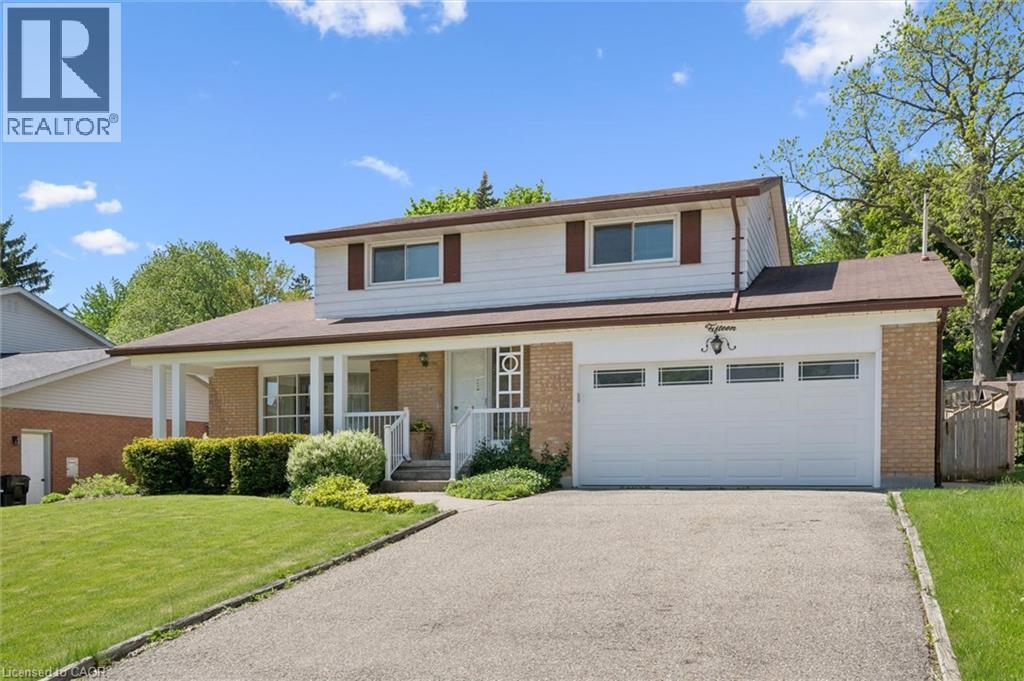 15 CLOVERDALE Crescent thumbnail 2