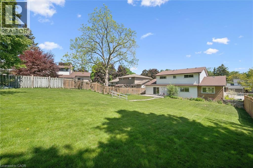 15 CLOVERDALE Crescent thumbnail 36