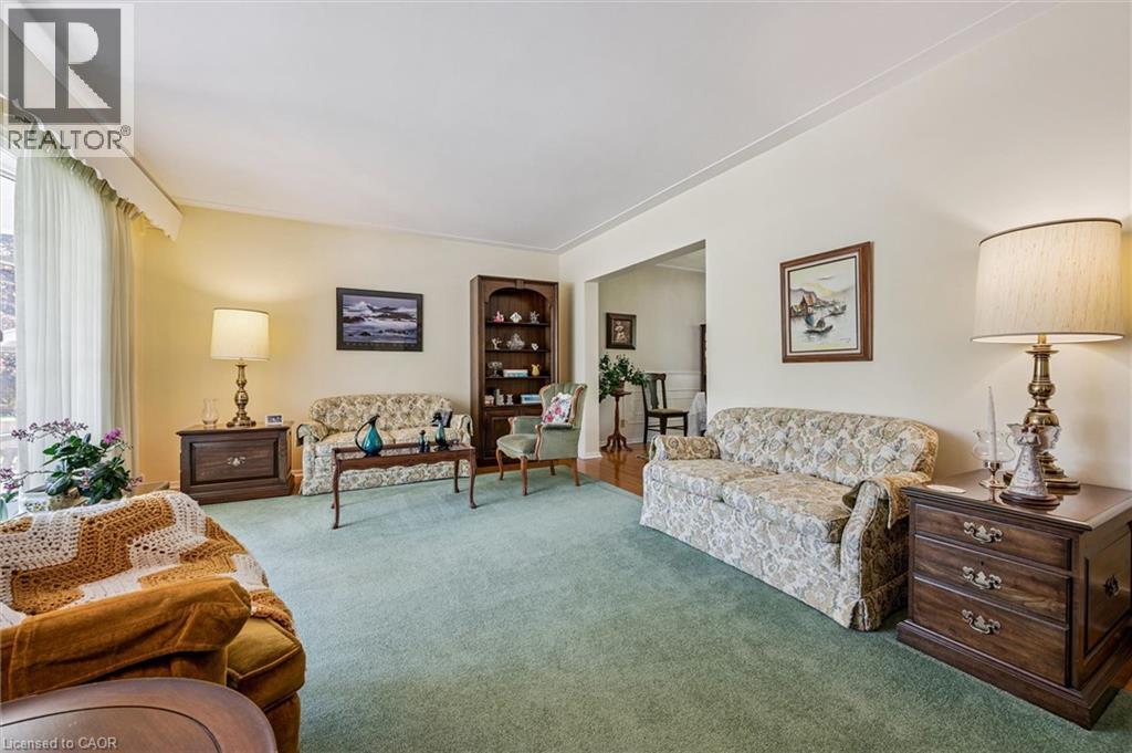 15 CLOVERDALE Crescent thumbnail 8