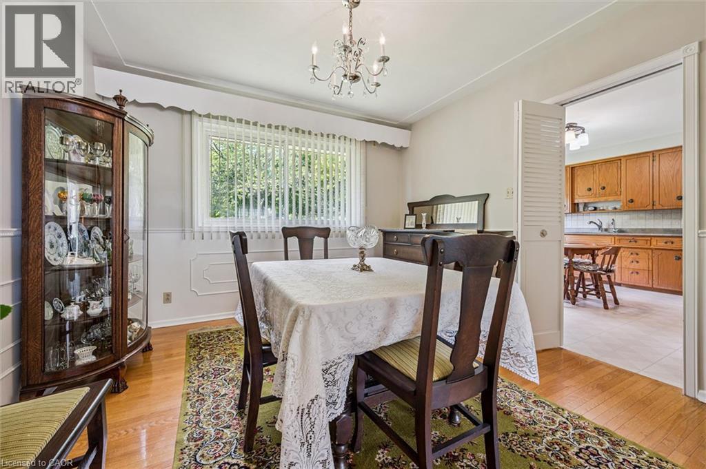 15 CLOVERDALE Crescent thumbnail 9