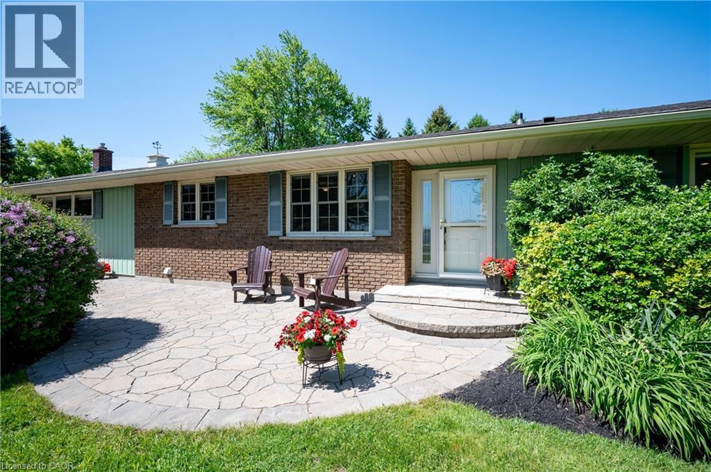 1068 CAMERON Road thumbnail 6