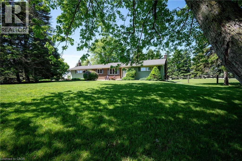 1068 CAMERON Road thumbnail 2