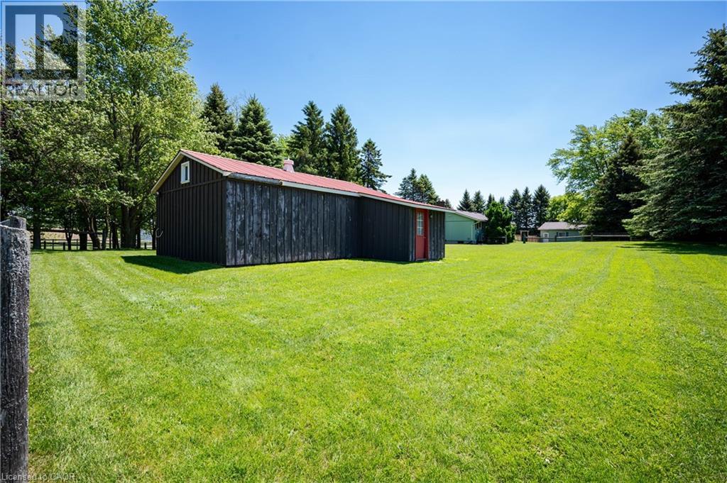 1068 CAMERON Road thumbnail 35