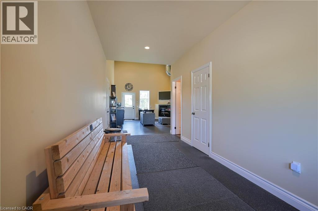 1068 CAMERON Road thumbnail 38