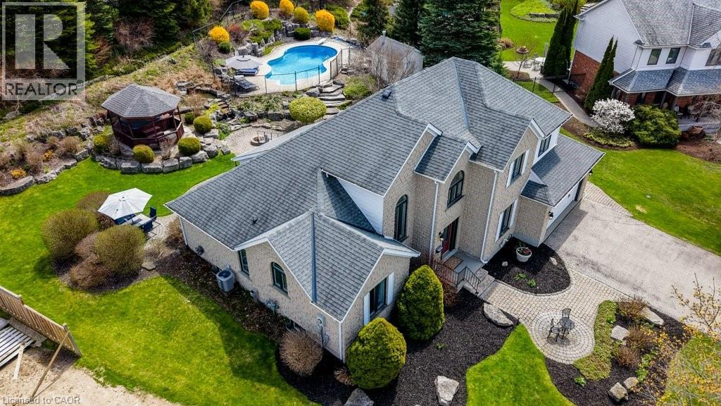 207 WOODRIDGE Drive thumbnail 2