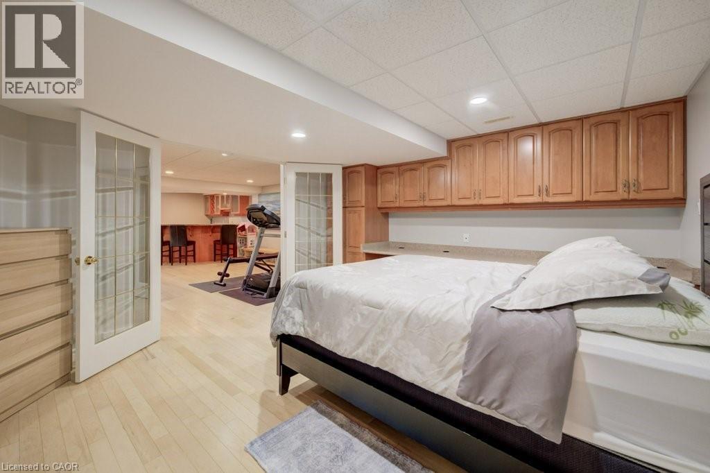 207 WOODRIDGE Drive thumbnail 29
