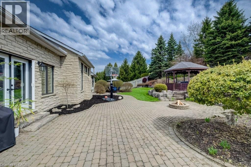 207 WOODRIDGE Drive thumbnail 40