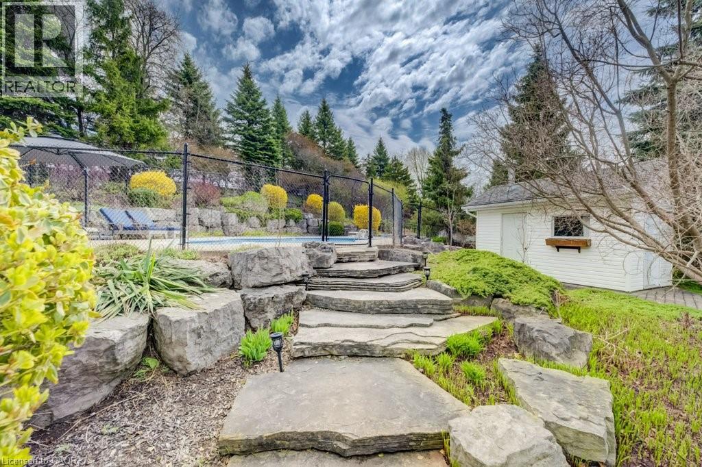207 WOODRIDGE Drive thumbnail 47