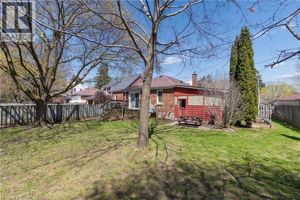 209 BEDFORD Road thumbnail 25