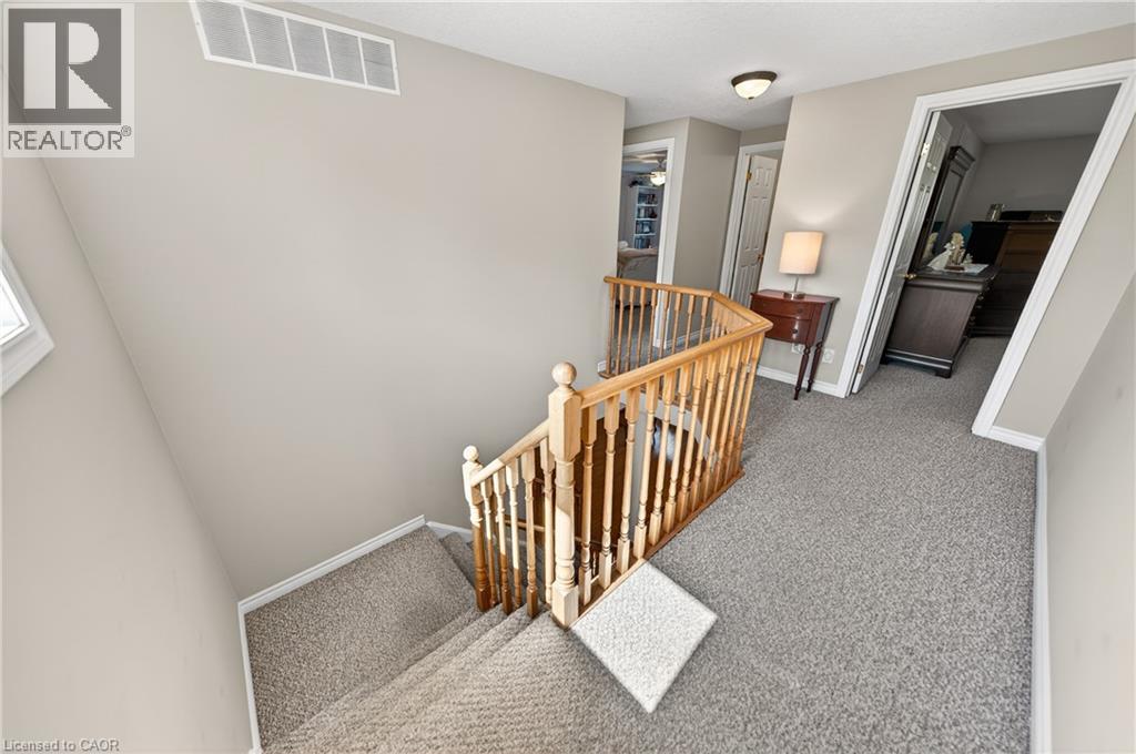 211 MCNICHOL Drive thumbnail 33