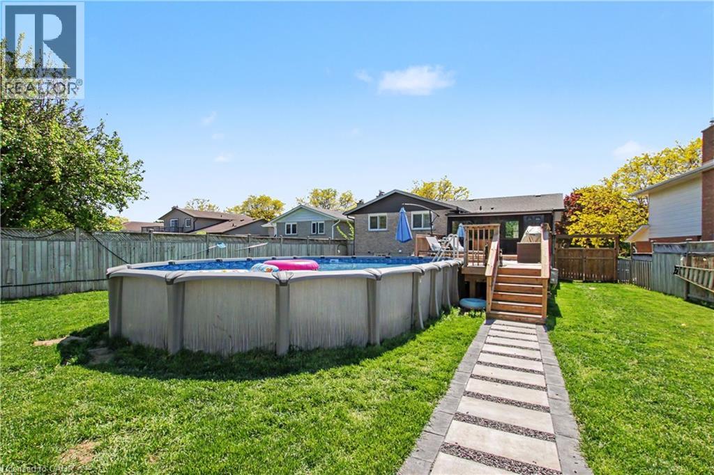 44 OAKHURST Crescent thumbnail 33