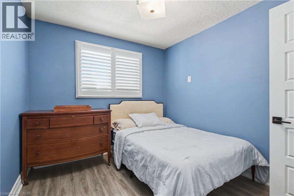 44 OAKHURST Crescent thumbnail 24