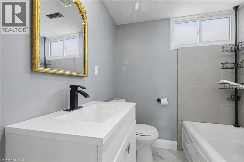 44 OAKHURST Crescent thumbnail 27