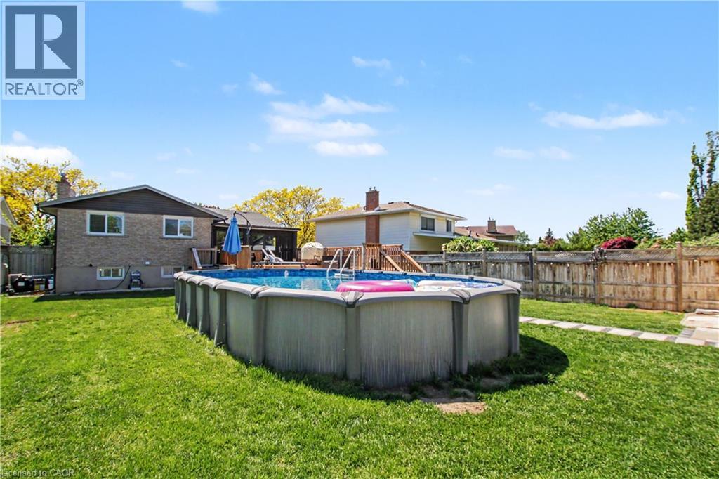 44 OAKHURST Crescent thumbnail 32