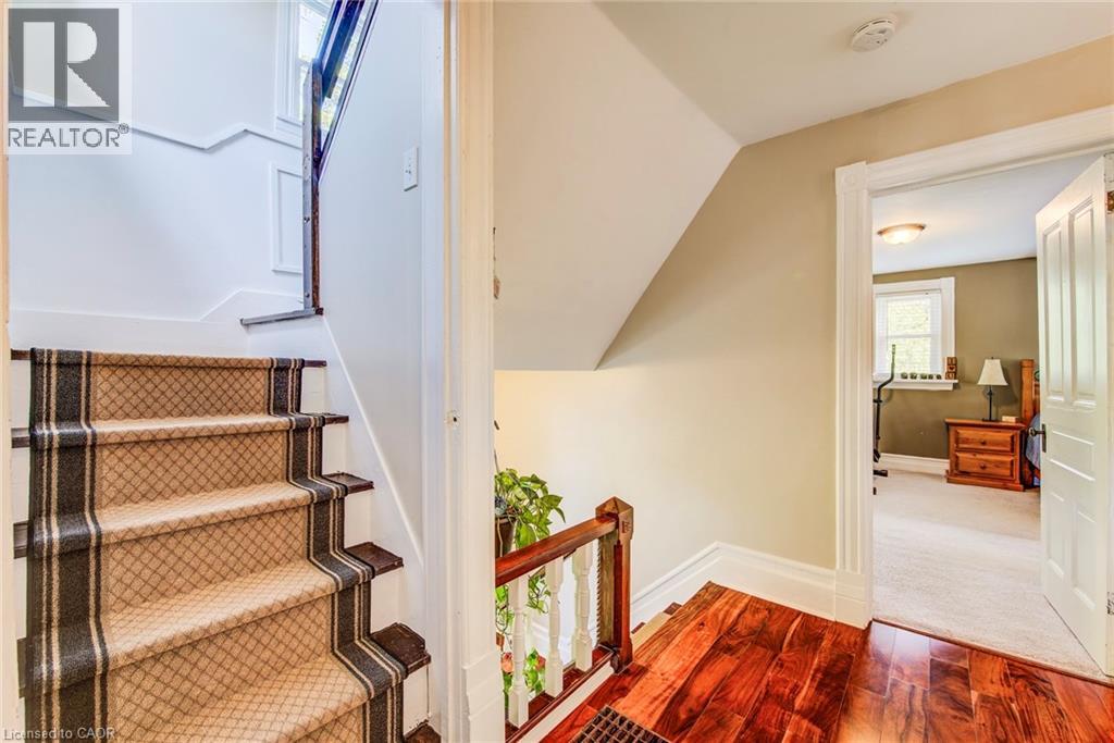 1521 BRIDGE Street thumbnail 29