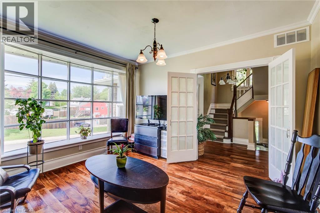 1521 BRIDGE Street thumbnail 13