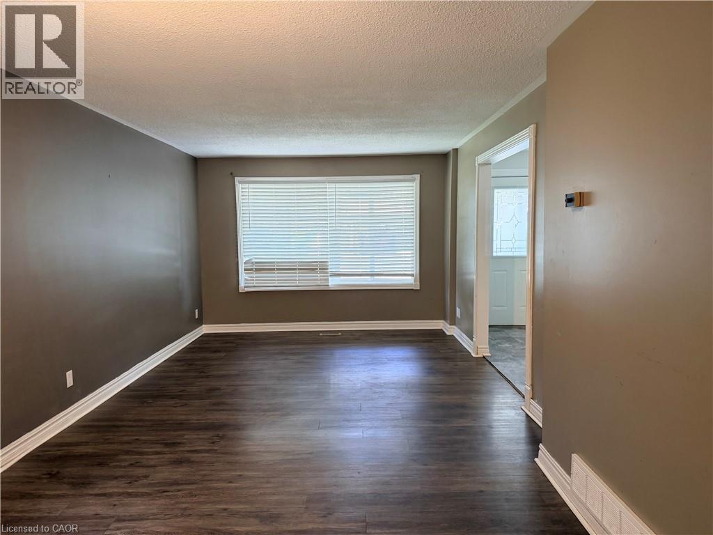 43 FOREST GLEN Crescent thumbnail 10