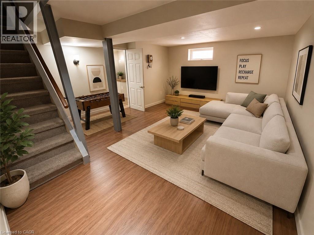 43 FOREST GLEN Crescent thumbnail 15