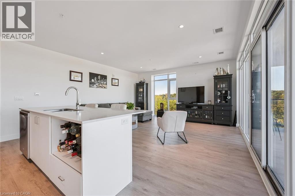15 GLEBE Street Unit# 902 thumbnail 13