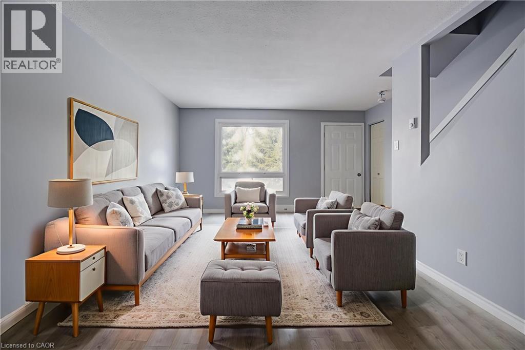 249 CEDARBRAE Avenue Unit# 18 thumbnail 2