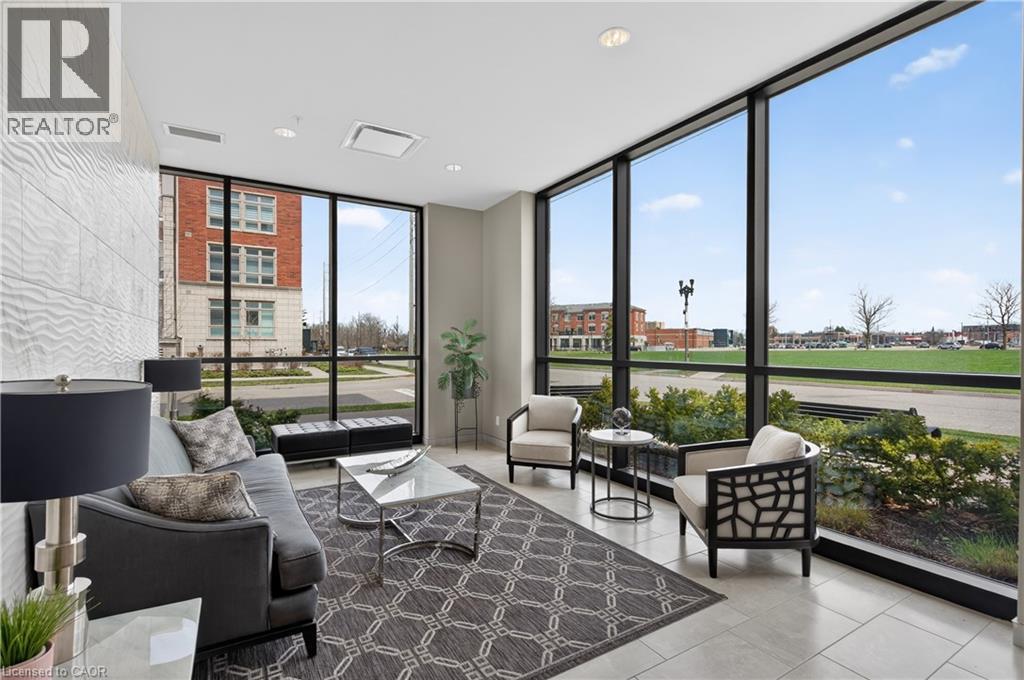 175 COMMONWEALTH Street Unit# 202 thumbnail 5