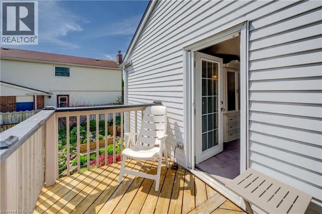 135 ROYAL ORCHARD Drive thumbnail 26