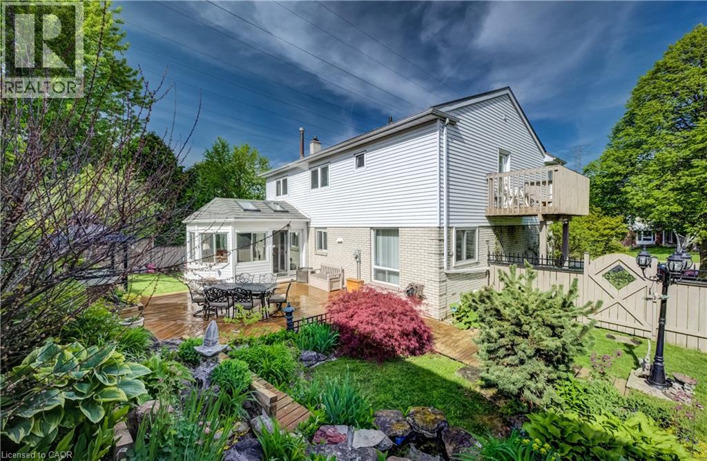135 ROYAL ORCHARD Drive thumbnail 44